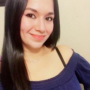 Meet your Posher, Joanna